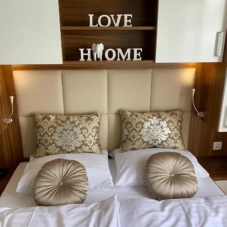 Holiday home Floating Sea House Aurora Portoroz