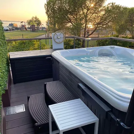 Holiday home Floating Sea House Aurora Portoroz
