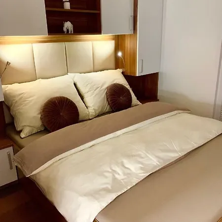 Floating Sea House Aurora