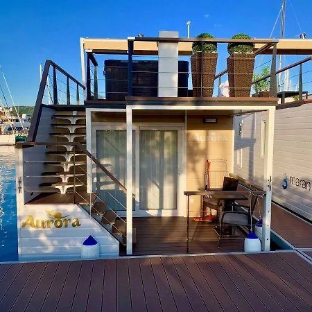 Floating Sea House Aurora