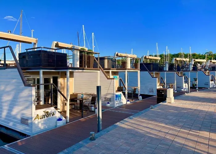 Casa de Férias Floating Sea House Aurora