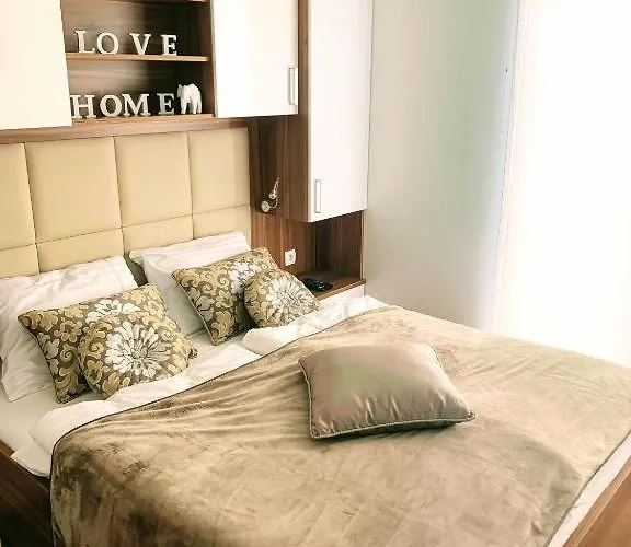 Floating Sea House Aurora Portorož