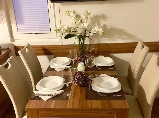 Floating Sea House Aurora Casa de Férias