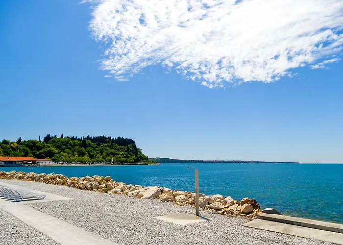 Holiday home Floating Sea House Aurora Portoroz