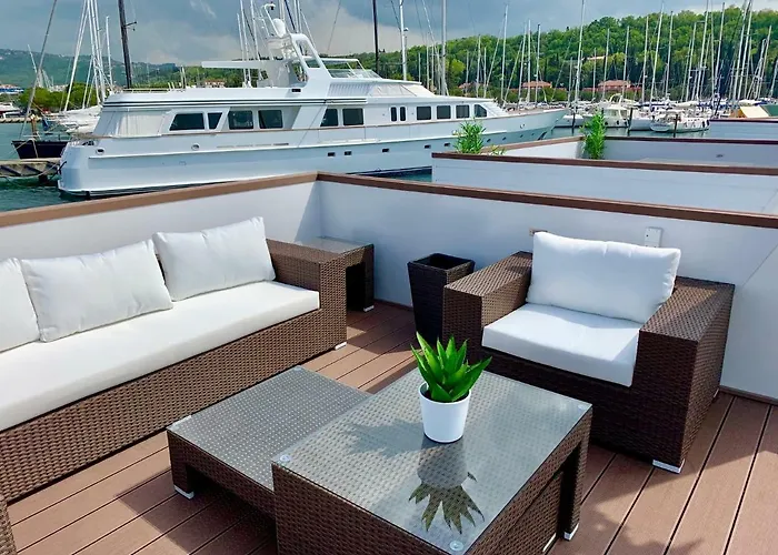 Casa de Férias Floating Sea House Aurora Portorož